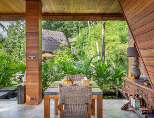 View from the dining area into the lush garden of vacation rental Villa Uma Dewi Sri in Sidemen in Bali