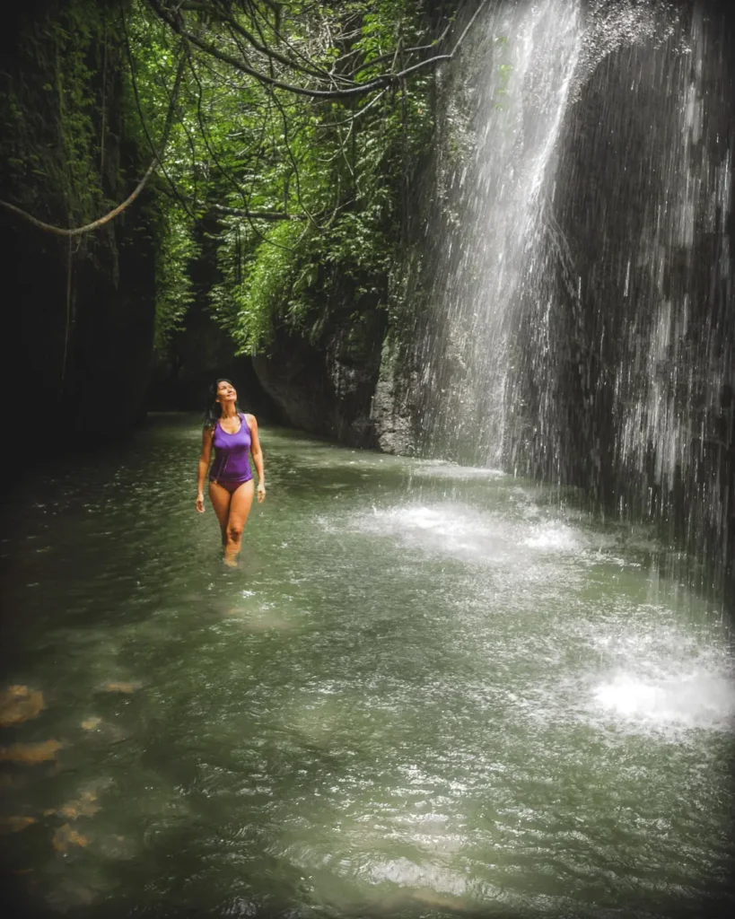 Best Waterfalls Near Sidemen - Goa Rang Reng Waterfall